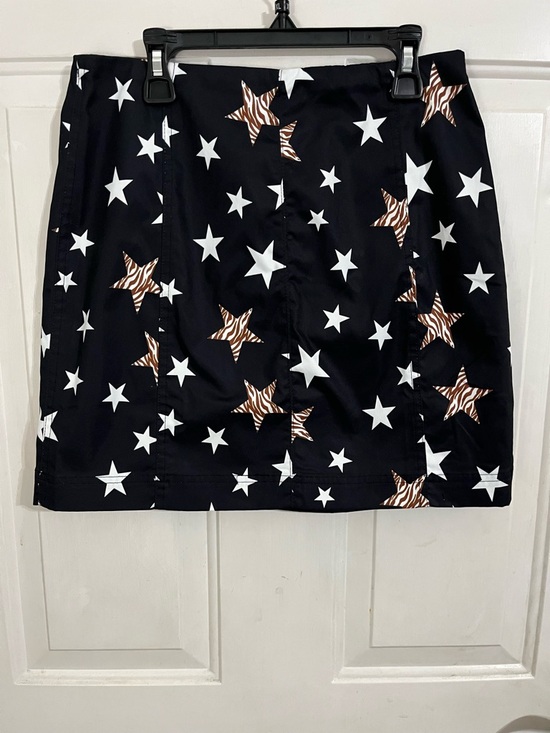 Umgee Dresses & Skirts - Umgee Black Midi Skirt with White Stars and Brown Zebra Stars